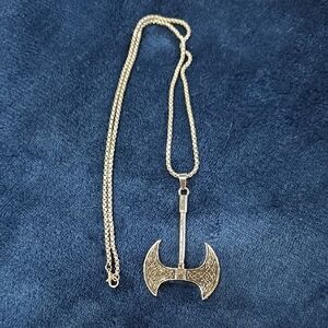 Retro Celtic Knot Axe Necklace Vintage Style